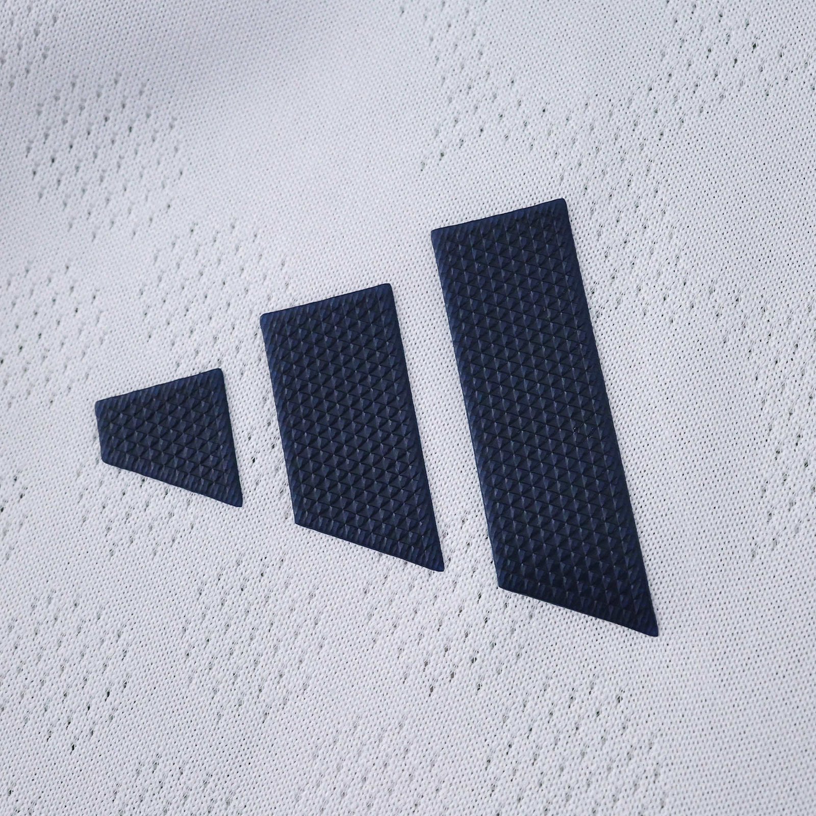 Al Nassr II - 2025/26 (Kit Infantil) - Imagem 3